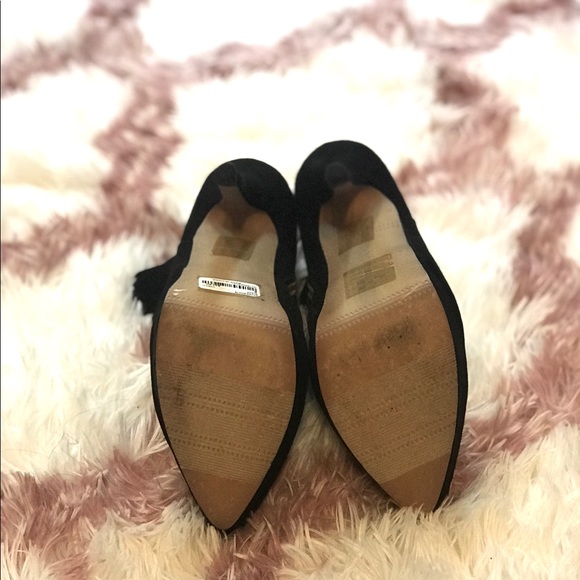 Forever 21 Black Booties - Picture 3 of 5